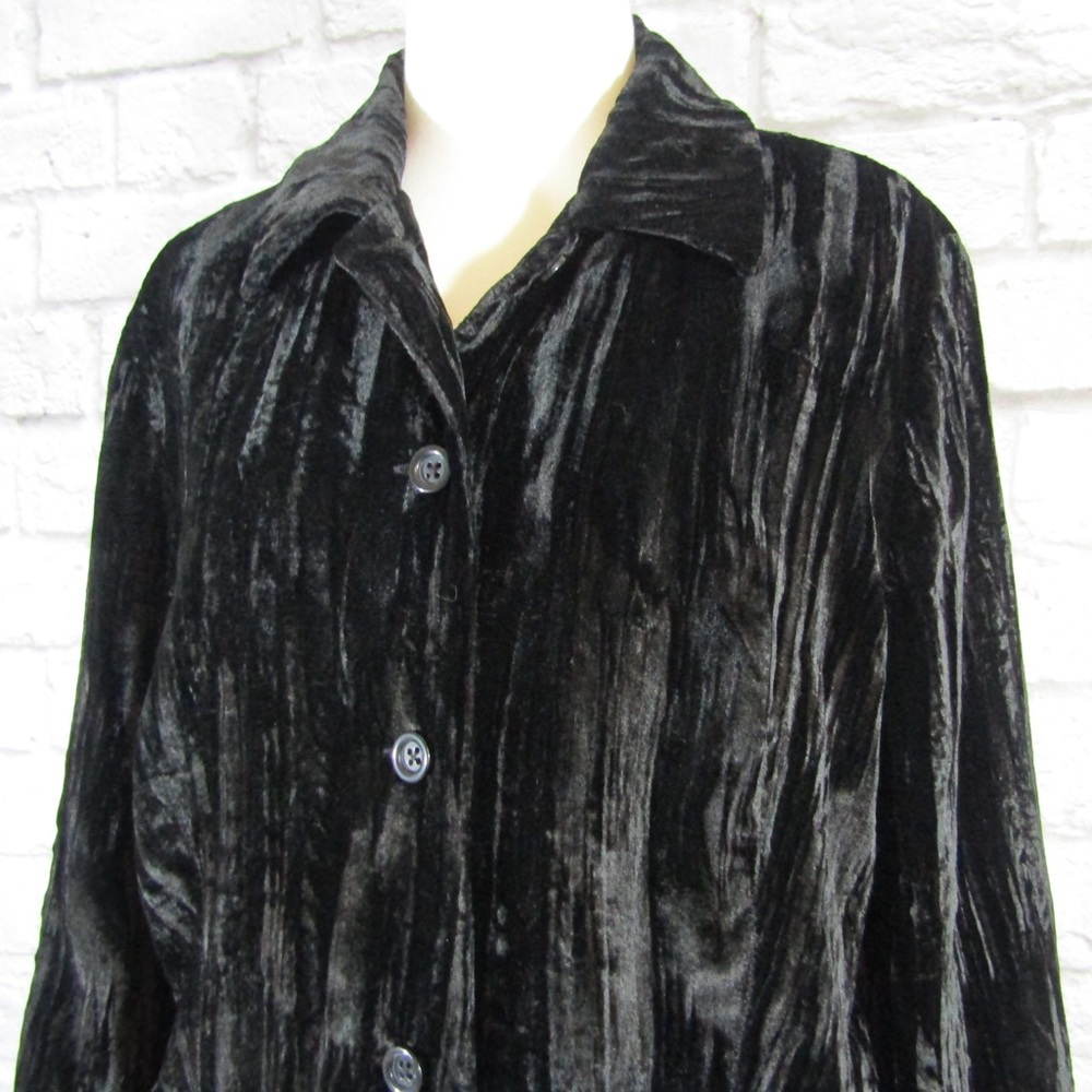 Coldwater Creek black crushed velvet jacket. Large